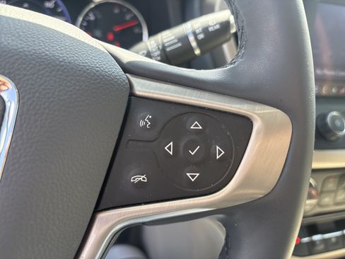 Used 2023 GMC Acadia Denali w/ Denali Technology Package AWD/4WD image 21