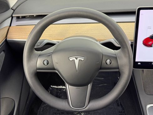 Used 2022 Tesla Model 3 Long Range image 18