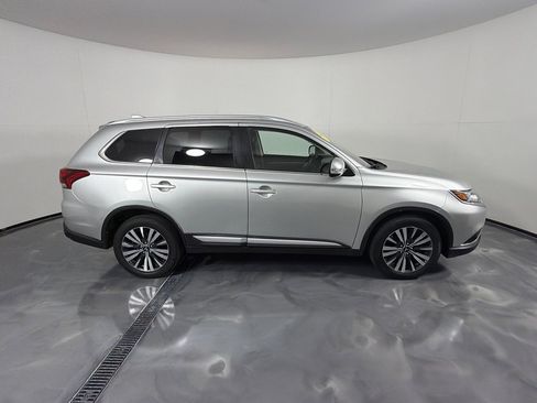Used 2020 Mitsubishi Outlander SEL AWD/4WD image 4