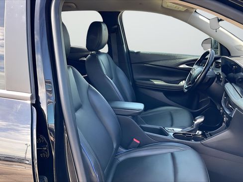 Used 2025 Buick Encore GX Sport Touring FWD image 25