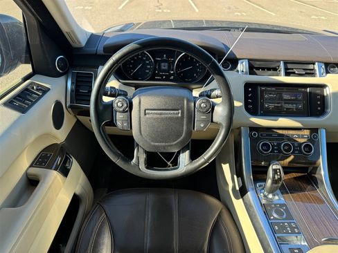 Used 2016 Land Rover Range Rover Sport HSE image 2