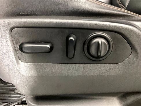 Used 2021 GMC Sierra 1500 AT4 w/ AT4 Premium Package image 33