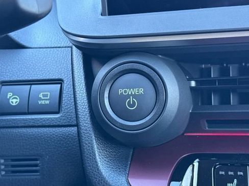 New 2026 Toyota Prius Plug-In Hybrid image 28