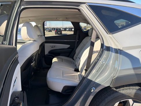 Used 2024 Hyundai Tucson Limited image 27