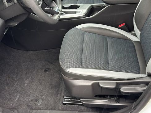 Used 2025 Buick Envista Preferred FWD image 26