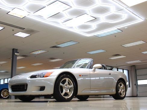Used 2002 Honda S2000 image 26