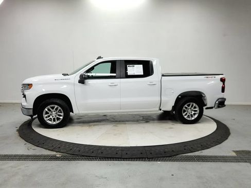 Used 2024 Chevrolet Silverado 1500 LT w/ Work Truck Package AWD/4WD image 5