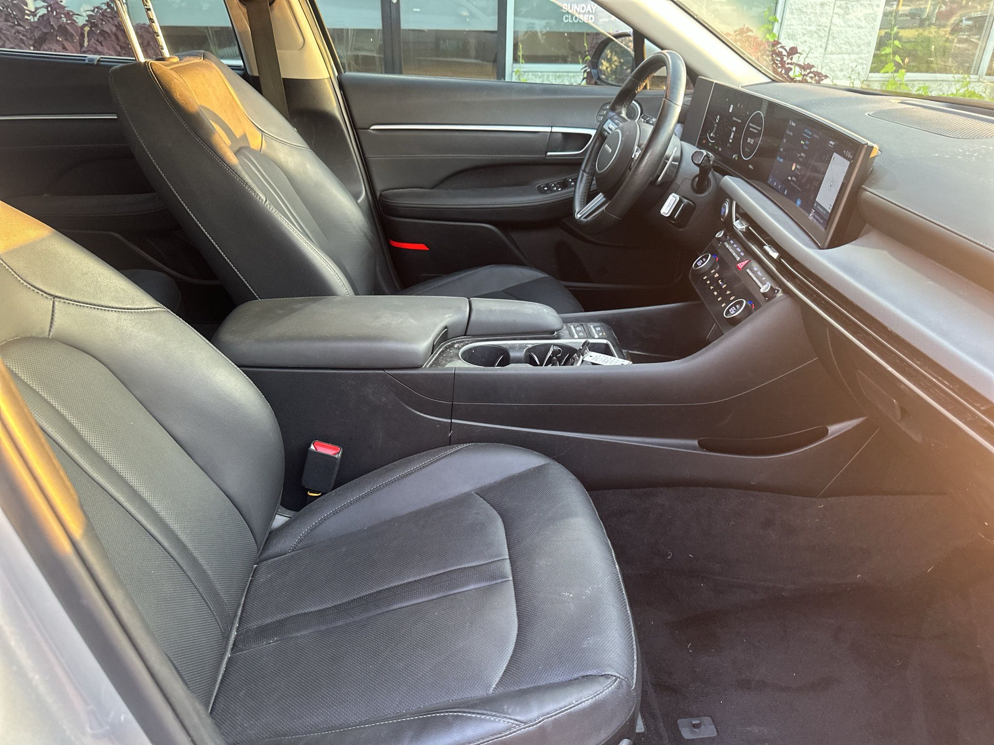 Used 2025 Hyundai Sonata Limited FWD image 10