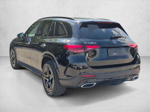 Used 2024 Mercedes-Benz GLC 300 image 8