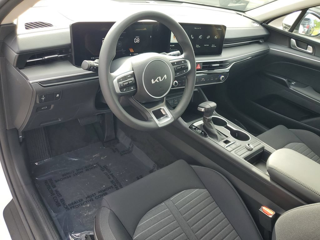 New 2026 Kia K5 LXS FWD image 6
