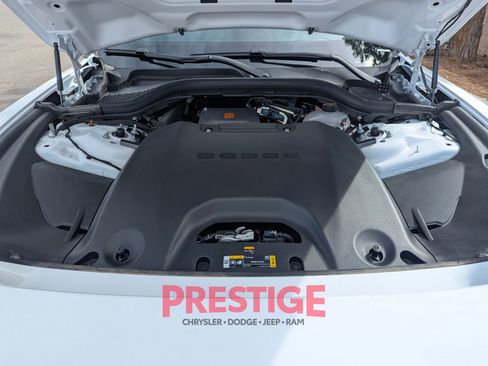 Used 2025 Dodge Charger Daytona Scat Pack w/ Track Pack AWD/4WD image 32