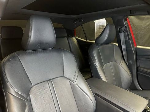 Used 2025 Toyota Camry XSE FWD image 15