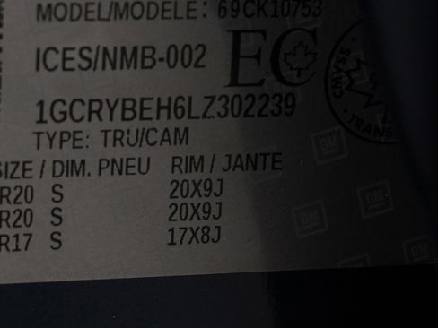 Used 2020 Chevrolet Silverado 1500 Custom w/ Trailering Package image 28