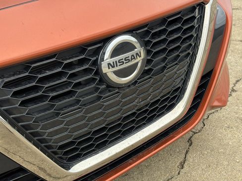 Used 2021 Nissan Altima 2.5 SR w/ SR Premium Package image 9