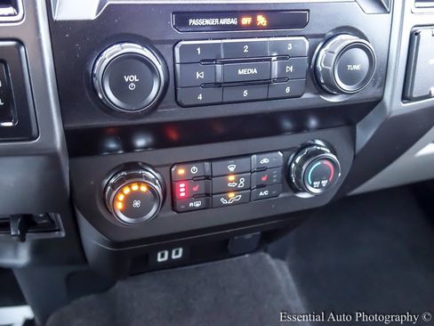 Used 2020 Ford F150 XLT w/ Equipment Group 302A Luxury image 24