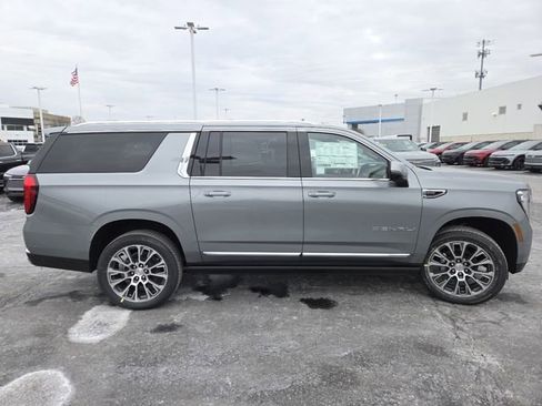 New 2026 GMC Yukon XL Denali w/ Sun & Power Step Package image 23