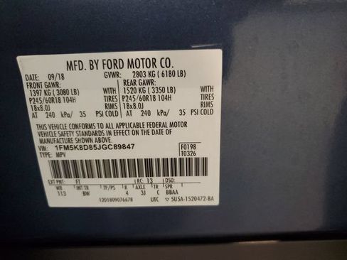 Used 2018 Ford Explorer XLT w/ Equipment Group 202A AWD/4WD image 31