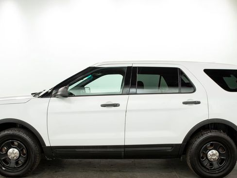 Used 2017 Ford Explorer 4WD Police Interceptor w/ Ready For The Road Package image 5