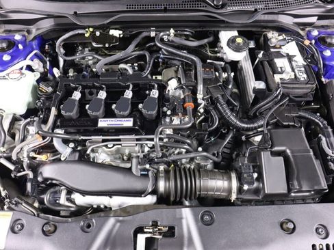 Used 2018 Honda Civic Touring image 42