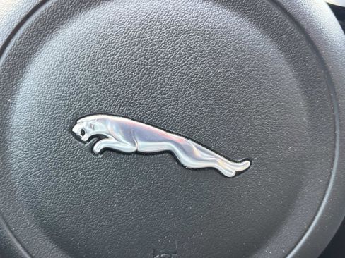 Used 2020 Jaguar F-PACE S AWD/4WD image 33