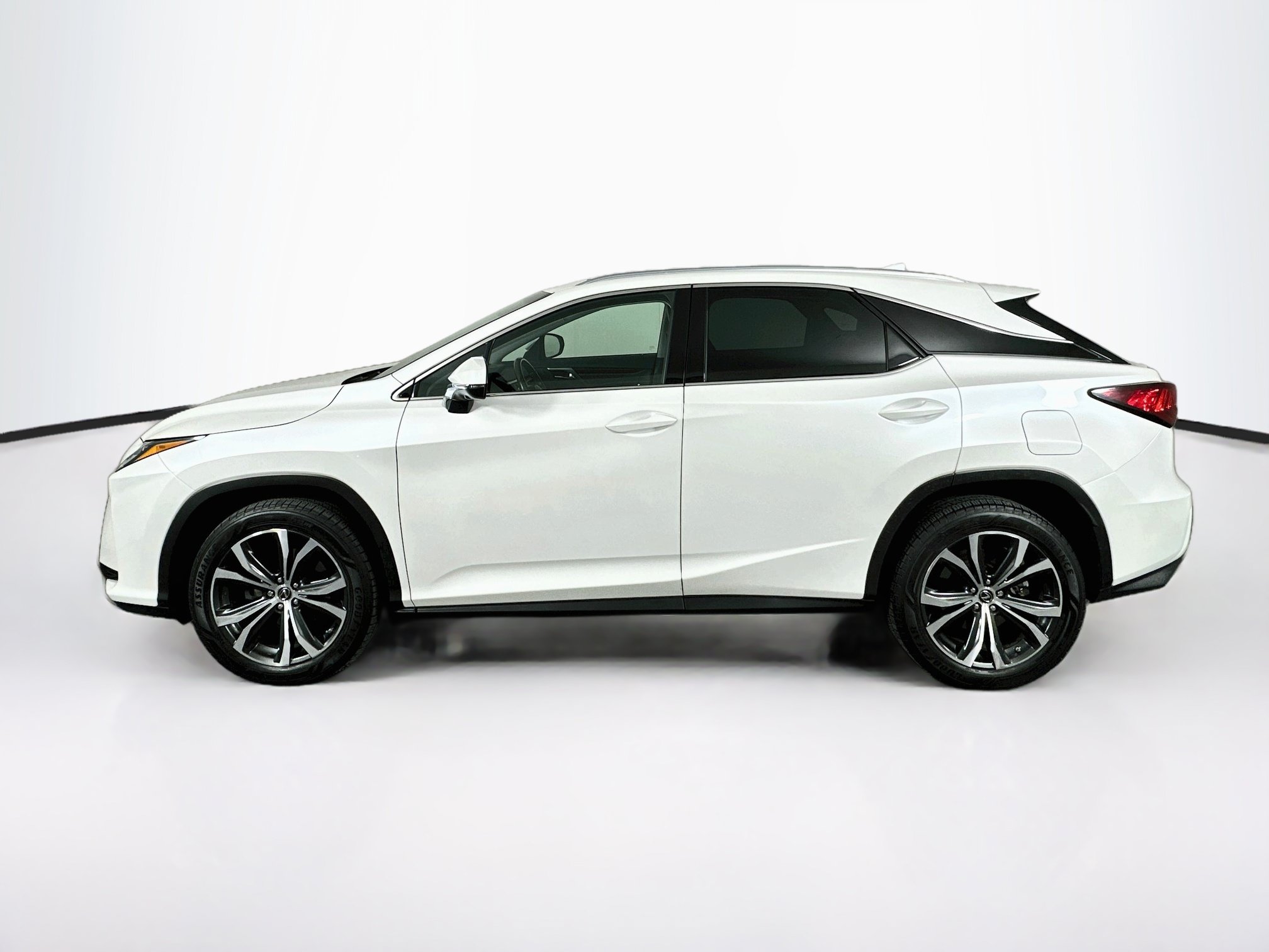 Used 2019 Lexus RX 350 AWD w/ Navigation Package image 4