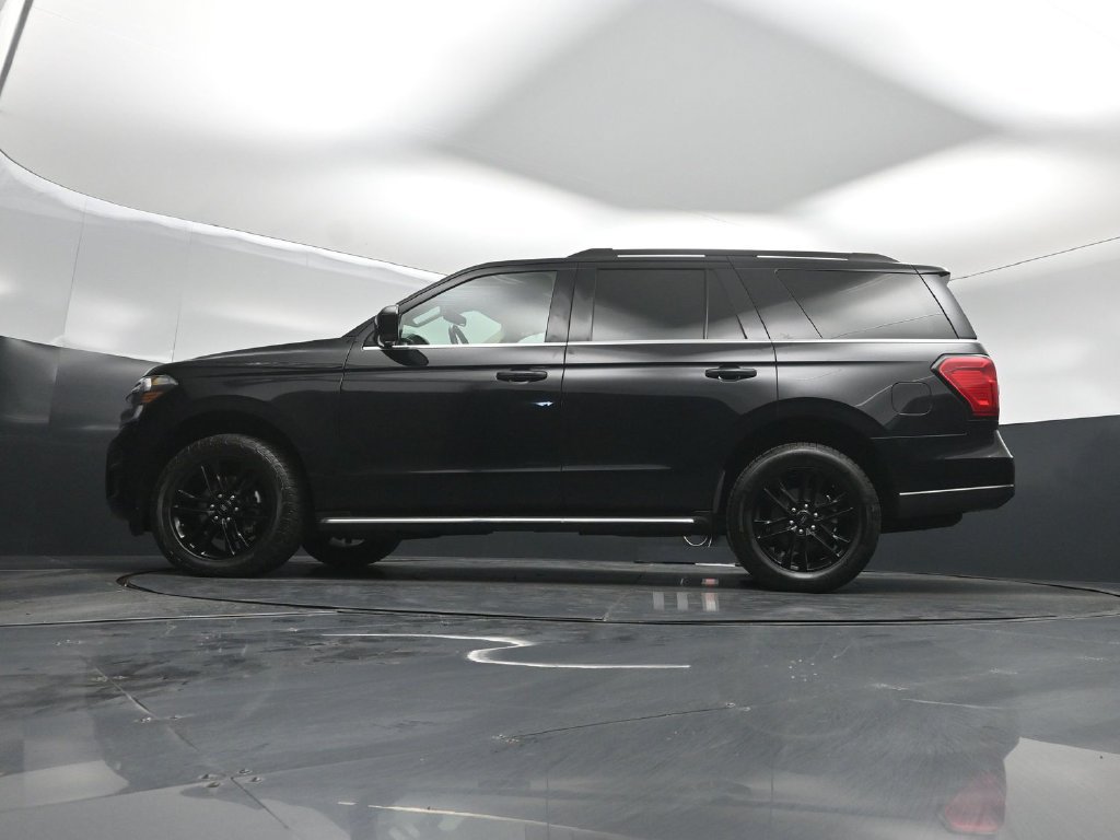 Used 2022 Ford Expedition XLT RWD image 50