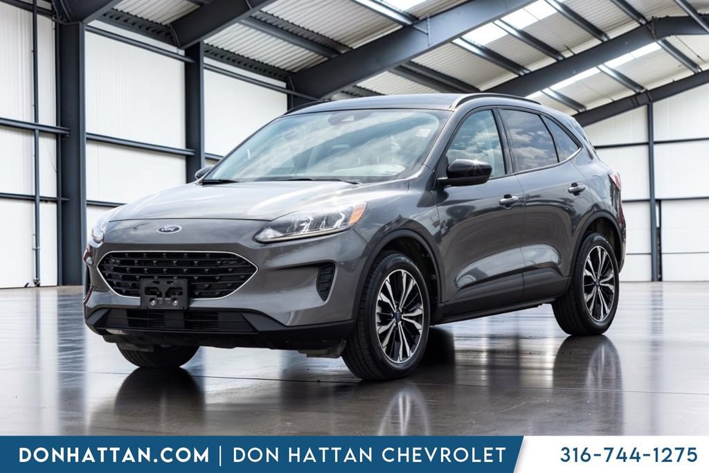 Used 2022 Ford Escape SE w/ SE Sport Appearance Package AWD/4WD image 22