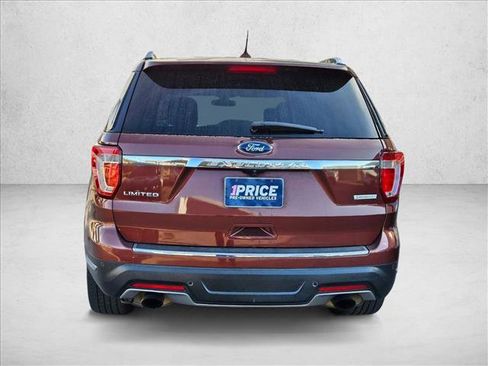 Used 2018 Ford Explorer Limited w/ Equipment Group 301A image 6