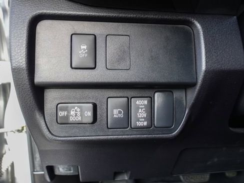 Certified 2023 Toyota Tacoma TRD Off-Road image 24