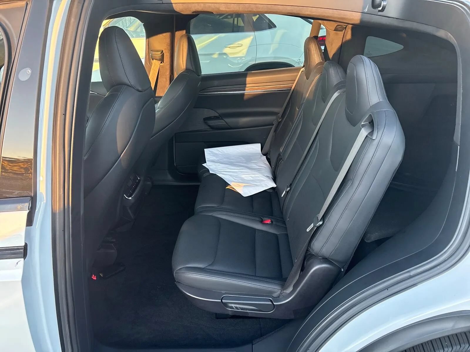Used 2023 Tesla Model X AWD/4WD image 5