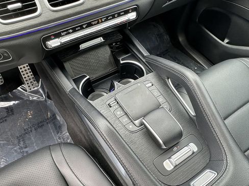 Certified 2023 Mercedes-Benz GLS 450 4MATIC image 33