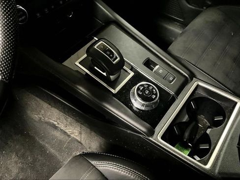 Used 2022 Mitsubishi Outlander SE image 15