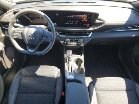 Used 2025 Buick Envista Preferred w/ Advanced Safety Package FWD image 13