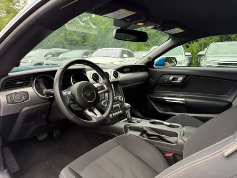 Used 2019 Ford Mustang Coupe w/ Equipment Group 101A RWD image 9