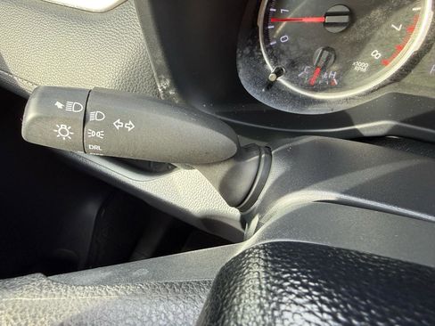 Used 2020 Toyota RAV4 LE image 22