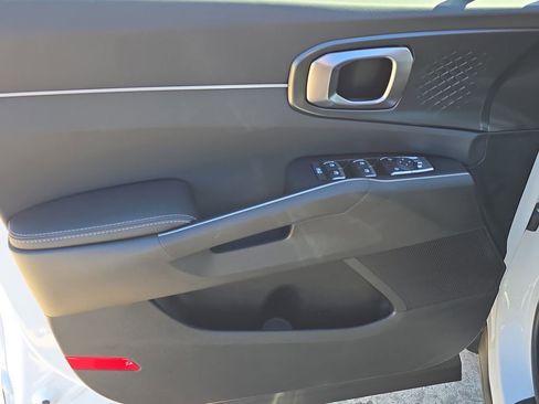 New 2026 Kia Sorento S w/ S Panoramic Sunroof Package image 19