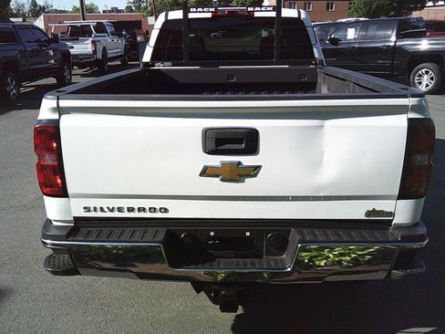 Used 2015 Chevrolet Silverado 3500 W/T w/ WT Convenience Package AWD/4WD image 4