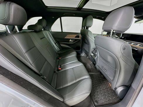 Certified 2025 Mercedes-Benz GLE 350 4MATIC image 30