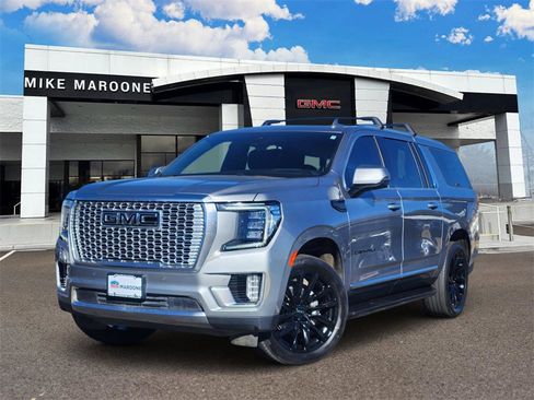 Used 2024 GMC Yukon XL Denali w/ Advanced Technology Package image 1