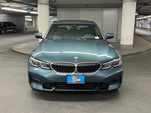 Used 2020 BMW 330i xDrive Sedan w/ Executive Package image 31