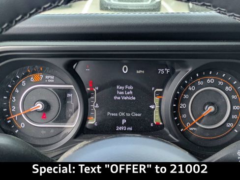 Used 2026 Jeep Wrangler Unlimited Rubicon w/ Safety Group AWD/4WD image 28