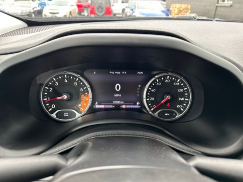 Used 2017 Jeep Renegade Trailhawk AWD/4WD image 17