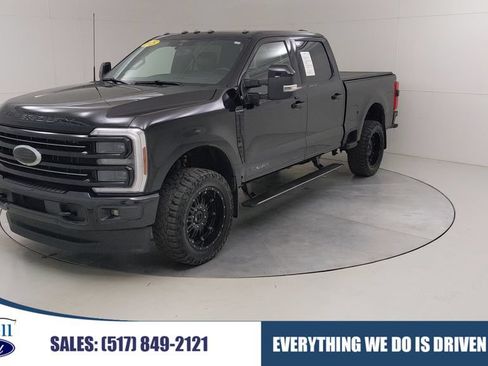 Certified 2025 Ford F250 Platinum AWD/4WD image 1