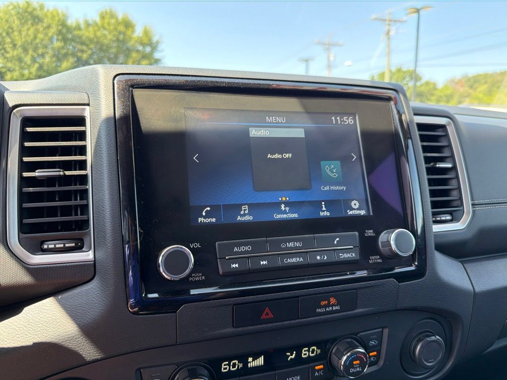 Used 2022 Nissan Frontier SV AWD/4WD image 21