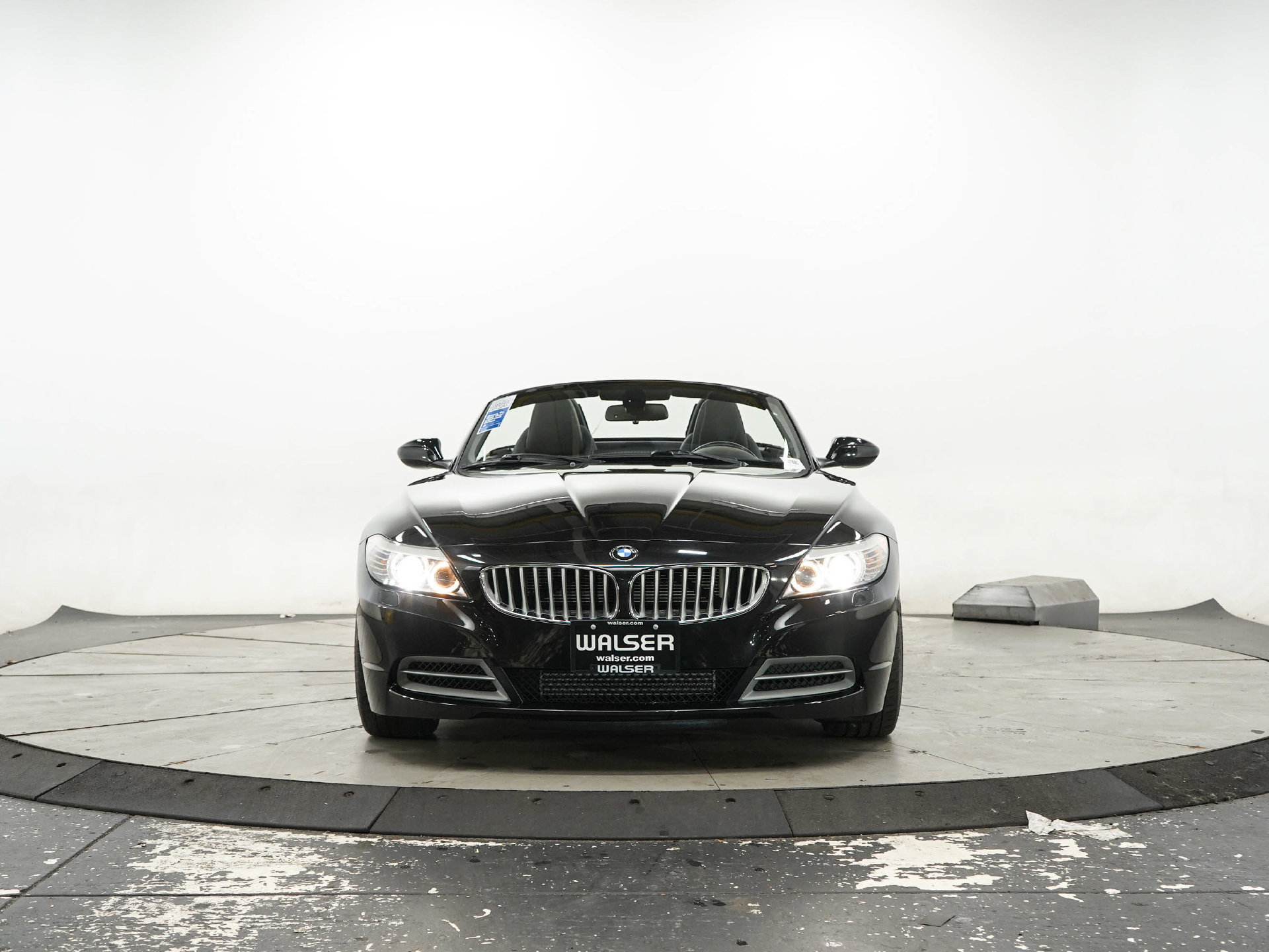 Used 2011 BMW Z4 sDrive35i RWD image 8
