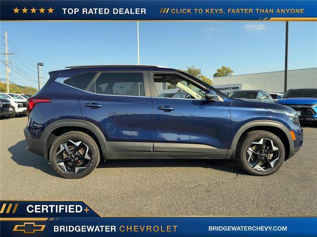 Used 2024 Kia Seltos EX AWD/4WD image 6