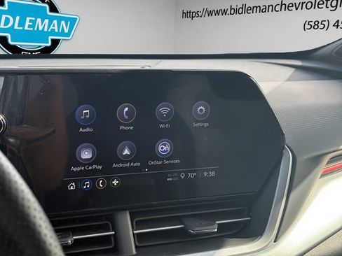 Used 2024 Chevrolet Trax RS FWD image 17
