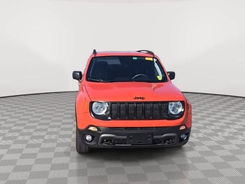 Used 2019 Jeep Renegade Sport image 3