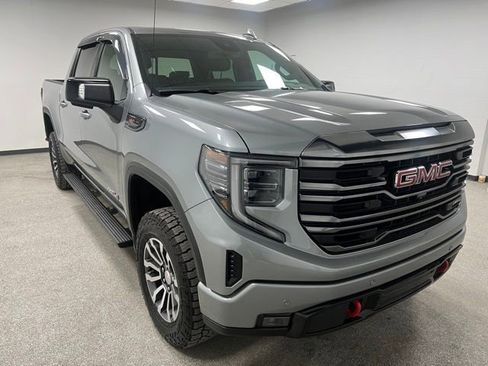 Used 2023 GMC Sierra 1500 AT4 w/ AT4 Preferred Package image 2