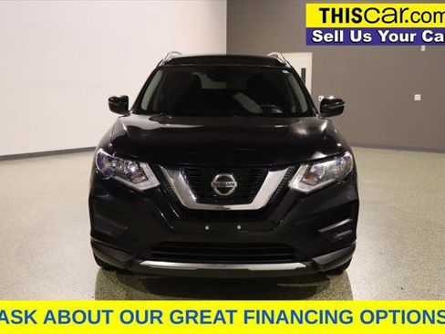Used 2019 Nissan Rogue SV FWD image 3